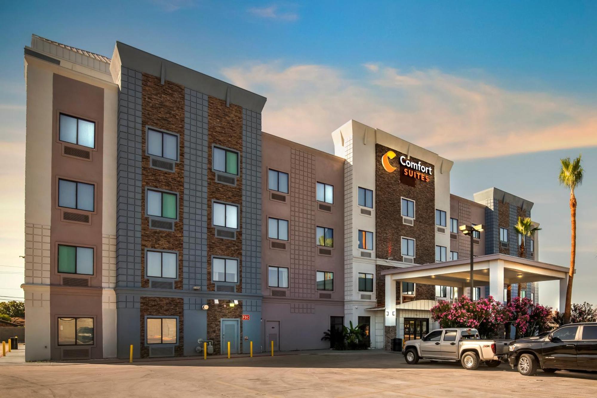 Comfort Suites Laredo Exterior foto