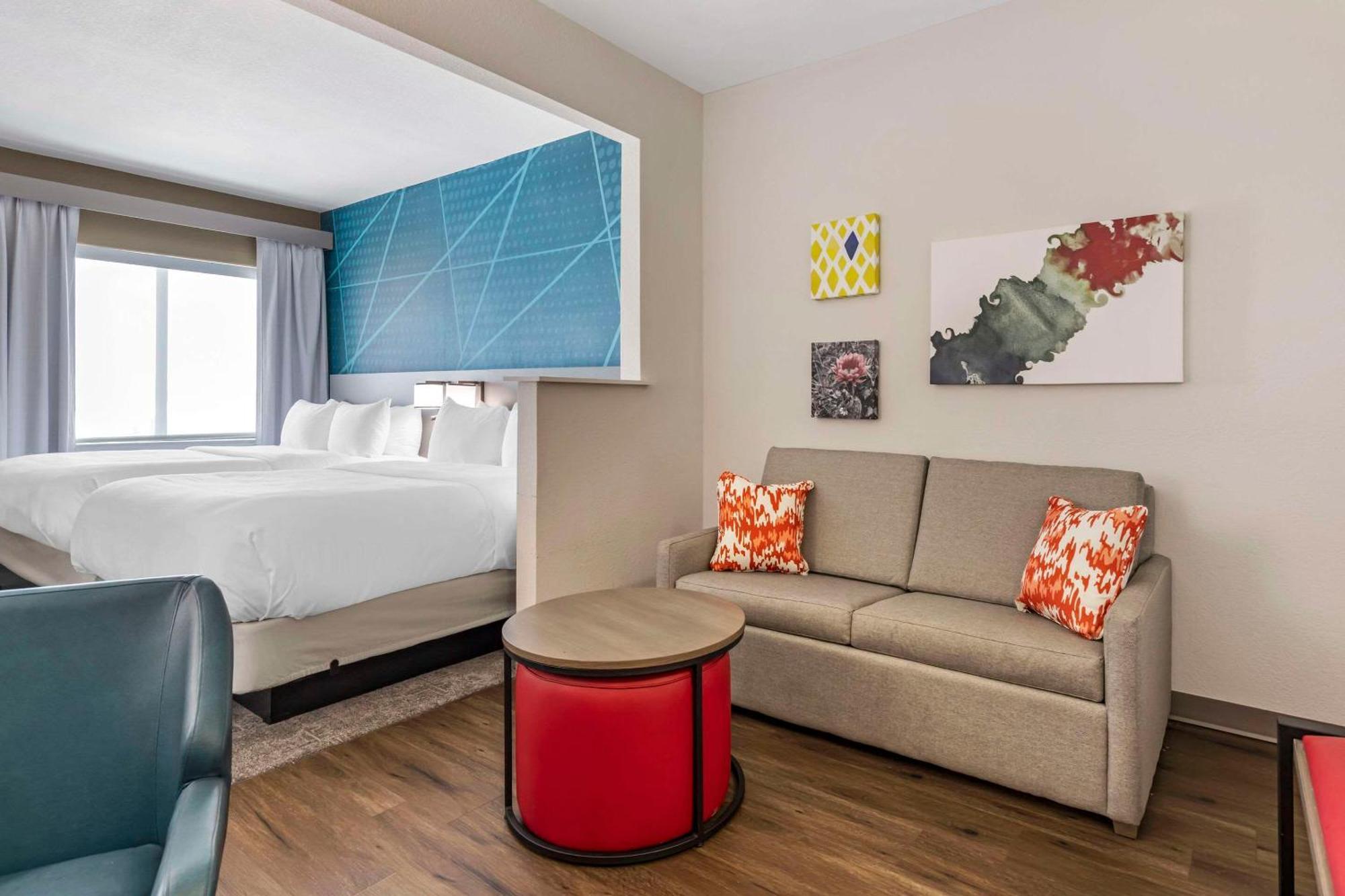Comfort Suites Laredo Exterior foto