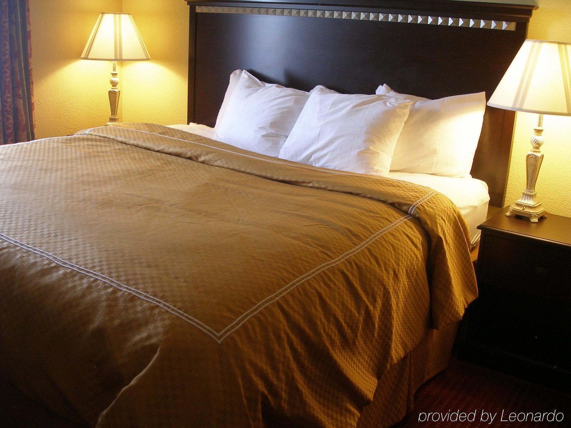 Comfort Suites Laredo Zimmer foto